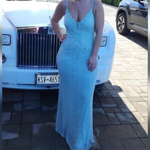 Prom / wedding dress